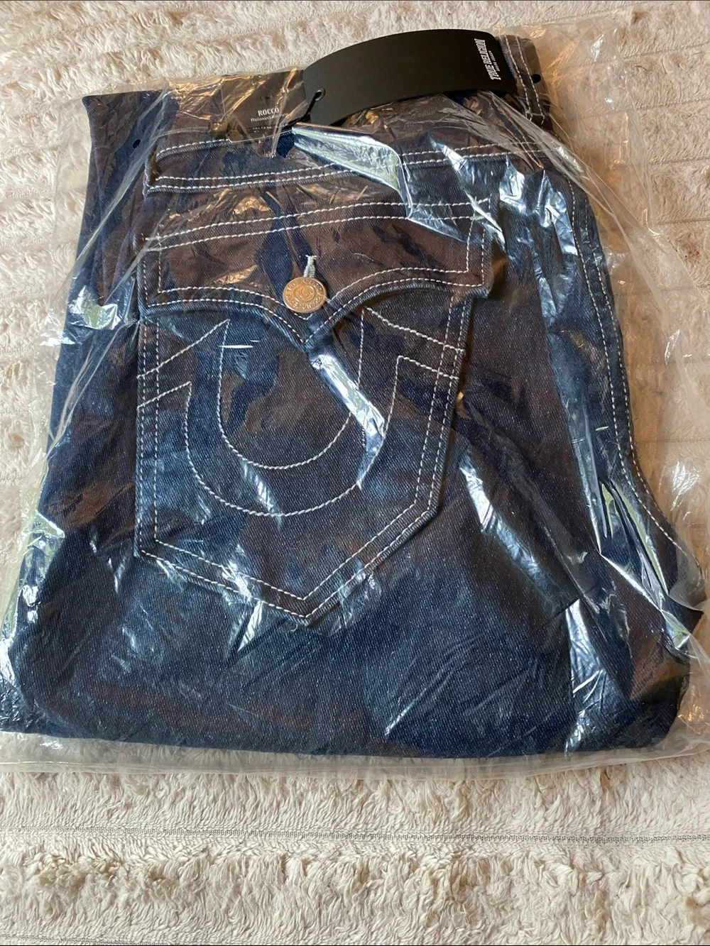 Men's True Religion Dark Blue Jeans with Signature Back Pocket Stitching W29,L32